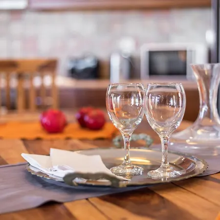Dendrilia & By Rodostamo Collection Holiday home