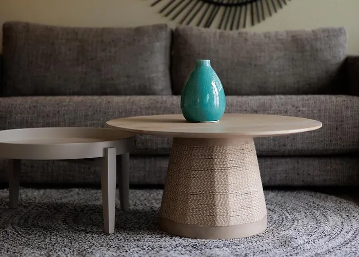 Dendrilia & By Rodostamo Collection
