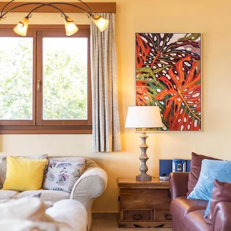 Dendrilia & By Rodostamo Collection Vakantiehuis