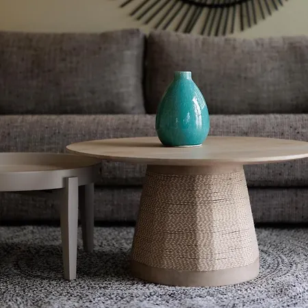 Dendrilia & By Rodostamo Collection